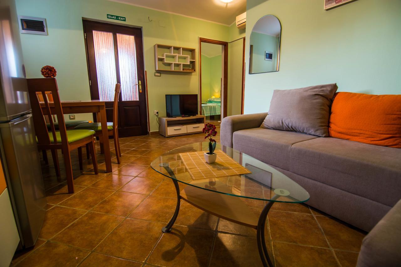 Apartments Angela 1711 Rakalj المظهر الخارجي الصورة
